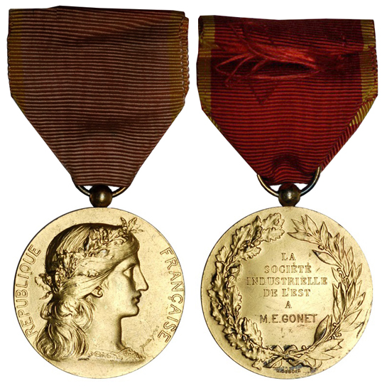 Франция Медаль Восточного Индустриального общества (серебро с позолотой, диаметр 36 мм), цена 15-19 евро